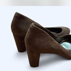 Ralph Lauren Brown Suede Heels